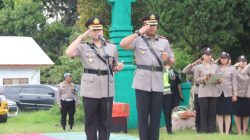 Jelang HUT Bhayangkara ke-80, Polres Humbahas dan Polres Toba Gelar Ziarah di TMP Bahagia Balige