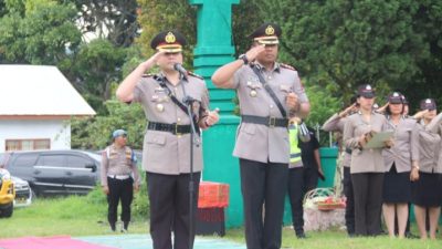 Jelang HUT Bhayangkara ke-80, Polres Humbahas dan Polres Toba Gelar Ziarah di TMP Bahagia Balige