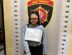 Seorang Wanita Ditangkap Saat Jual Ekstasi Ke Polisi Menyamar di Room Cafe di Balige