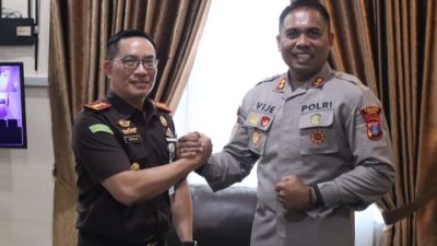 Silaturahmi Kapolres Toba ke Kejari Perkuat Kolaborasi Antarpenegak Hukum
