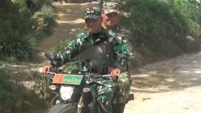 Pabung Toba Bonceng Bupati Humbahas Naik Trail Tinjau Lokasi Pembukaan Jalan di Desa Sijarangon II
