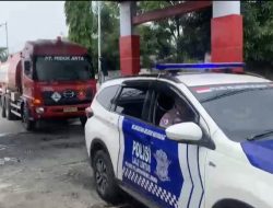 Polda Sumut Kawal Distribusi BBM, Puluhan Mobil Tangki Diberangkatkan ke SPBU Demi Jaga Pasokan untuk Masyarakat
