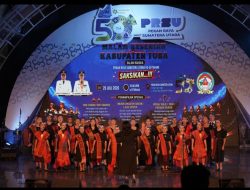 Malam Kesenian Kabupaten Toba Harmonisasi Keunggulan Produk Daerah 