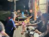 Satgas TMMD Kodim 0210/TU Berbaur Bersama Warga Bersantai dan Bercengkrama Penuh Keakraban 