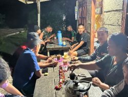 Satgas TMMD Kodim 0210/TU Berbaur Bersama Warga Bersantai dan Bercengkrama Penuh Keakraban 