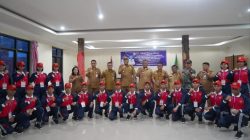 Bupati Toba Kukuhkan 20 Calon Paskibra Kabupaten Toba