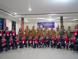 Bupati Toba Kukuhkan 20 Calon Paskibra Kabupaten Toba