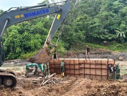 Bakti TNI untuk Rakyat, Pembangunan Jembatan Modular di Gunungsitoli Masuki Tahap Pengecoran Abutmen