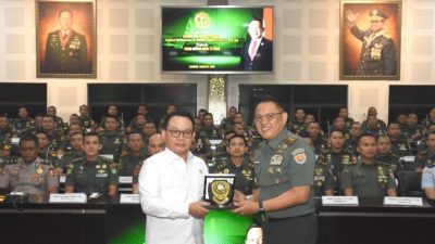 Jenderal (Purn) Dudung Beri Kuliah Umum di Seskoad,Ungkap Dukung Program Strategis Presiden