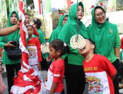 Meriahkan HUT ke 81 Kemerdekaan RI, Persit KCK Cabang XVII Kodim 0503/JB Gelar Berbagai Lomba