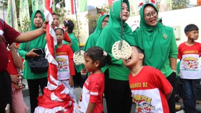 Meriahkan HUT ke 81 Kemerdekaan RI, Persit KCK Cabang XVII Kodim 0503/JB Gelar Berbagai Lomba