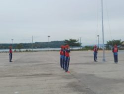 Babinsa Koramil 17/Balige Intensif Latih Paskibraka Tingkat Kabupaten Toba Jelang HUT RI Ke-81