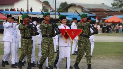 Upacara Penurunan Bendera HUT Ke-81 Kemerdekaan RI di Doloksanggul Berlangsung Khidmat