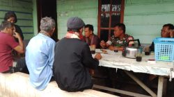 Babinsa Koramil 16/Laguboti Jalin Komunikasi Bersama Warga dan Pantau Wilayah Binaan