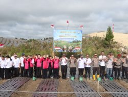Menuju Swasembada Pangan, Polres Humbahas Laksanakan Penanaman Bawang Putih Serentak.