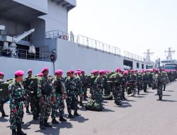 217 Marinir Bergerak Ke Flores Bawa Alat Berat, Kesehatan dan 3 Ton Bantuan Untuk Korban Gempa NTT