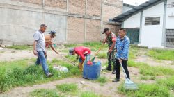 Babinsa Koptu J Pangaribuan Bersama Warga Gelar Gotong Royong di Desa Gasaribu 