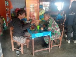 Babinsa Koramil 17/Balige Jalin Silaturahmi dengan Warga Desa Lumban Bulbul Balige