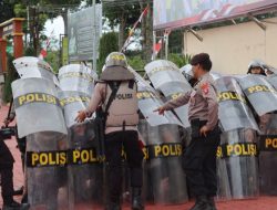 Latihan Dalmas Rutin, Polres Humbahas Pastikan Personel Siap Hadapi Situasi Lapangan