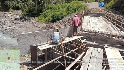 Jembatan Lama Tak Layak, TNI AD Bangun Penghubung Batu Nagodang Siatas-Sampetua
