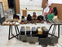 Jatanras Polres Asahan Ungkap Praktik Judi Online di Bagan Asahan, 8 Orang Diamankan