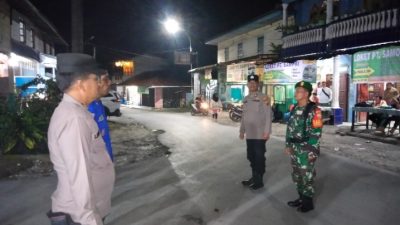 Sinergitas TNI-Polri Gelar Patroli Malam Humanis di Wilayah Kecamatan Parlilitan 