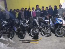 Reaksi Cepat Kapolsek Dolok Silau Gagalkan Tawuran Dini Hari, 13 Remaja dan 3 Kelewang Diamankan