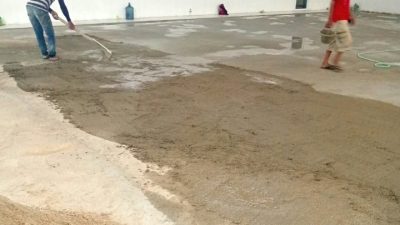 Progres Pembangunan KDKMP di Desa Matio Balige Tahap Plester Lantai Hardener dan Progres Capai 95,86 Persen 