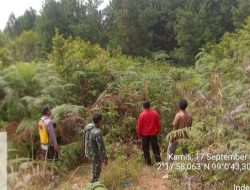 Babinsa Bersama Warga Aktif Lakukan Patroli Karhutla di Desa Aek Bolon Julu 