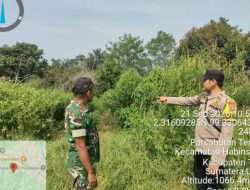 Babinsa dan Bhabinkamtibmas Patroli Karhutla di Kelurahan Parsoburan Tengah