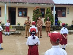Wabup Toba Kunjungi SD Almamater, Beri Motivasi kepada Siswa