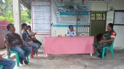 Danramil 16/Laguboti Jalin Silahturahmi Bersama Kepala Desa dan Warga di Kantor Desa Sidulang 