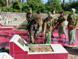 Peringati HUT TNI Ke-81, Dandim 0210/TU Pimpin Upacara Ziarah Nasional di Makam Pahlawan Tarutung