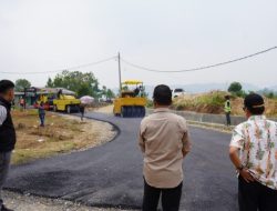Wabup Toba Tinjau Rekonstruksi Jalan Soposurung–Hinalang dan Sibodiala–Gurgur