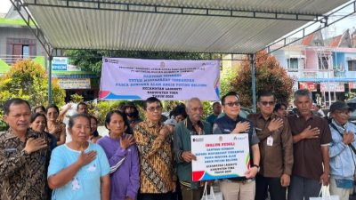 INALUM Serahkan Bantuan Bagi Masyarakat Terdampak Bencana Angin Puting Beliung Di Kabupaten Toba