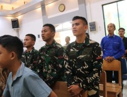 Satgas TMMD ke-130 Kodim 0319/Mentawai Laksanakan Ibadah Minggu di Gereja Methodist Indonesia Sipora Jaya