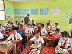 Sertu Pane Aktif Monitoring Pengawasan Penyaluran Program MBG di SDN 2 Laguboti