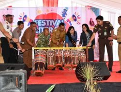 Bupati Toba Buka Festival Literasi Kabupaten Toba Tahun 2026, Literasi Hidup Generasi Kreatif!