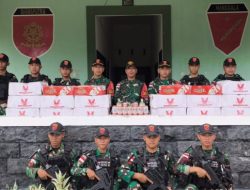 Gagalkan Penyelundupan Miras, Satgas Pamtas Yonarmed 13/Nanggala Amankan 20 Dus Miras asal Malaysia